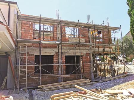 Prizidek OŠ Sečovlje z dvema učilnicama GRADNJA